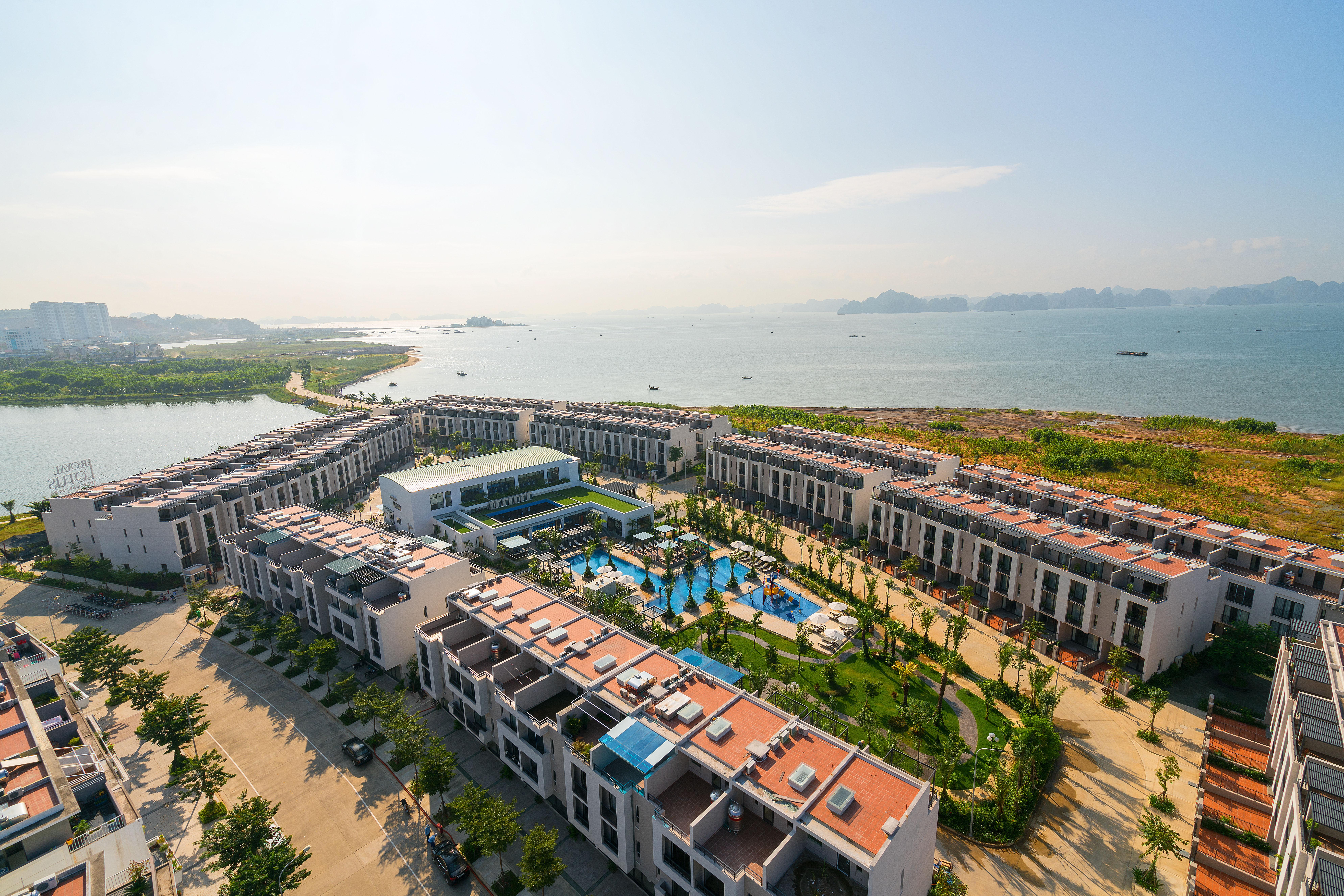 Royal Lotus Ha Long Resort & Villas Экстерьер фото