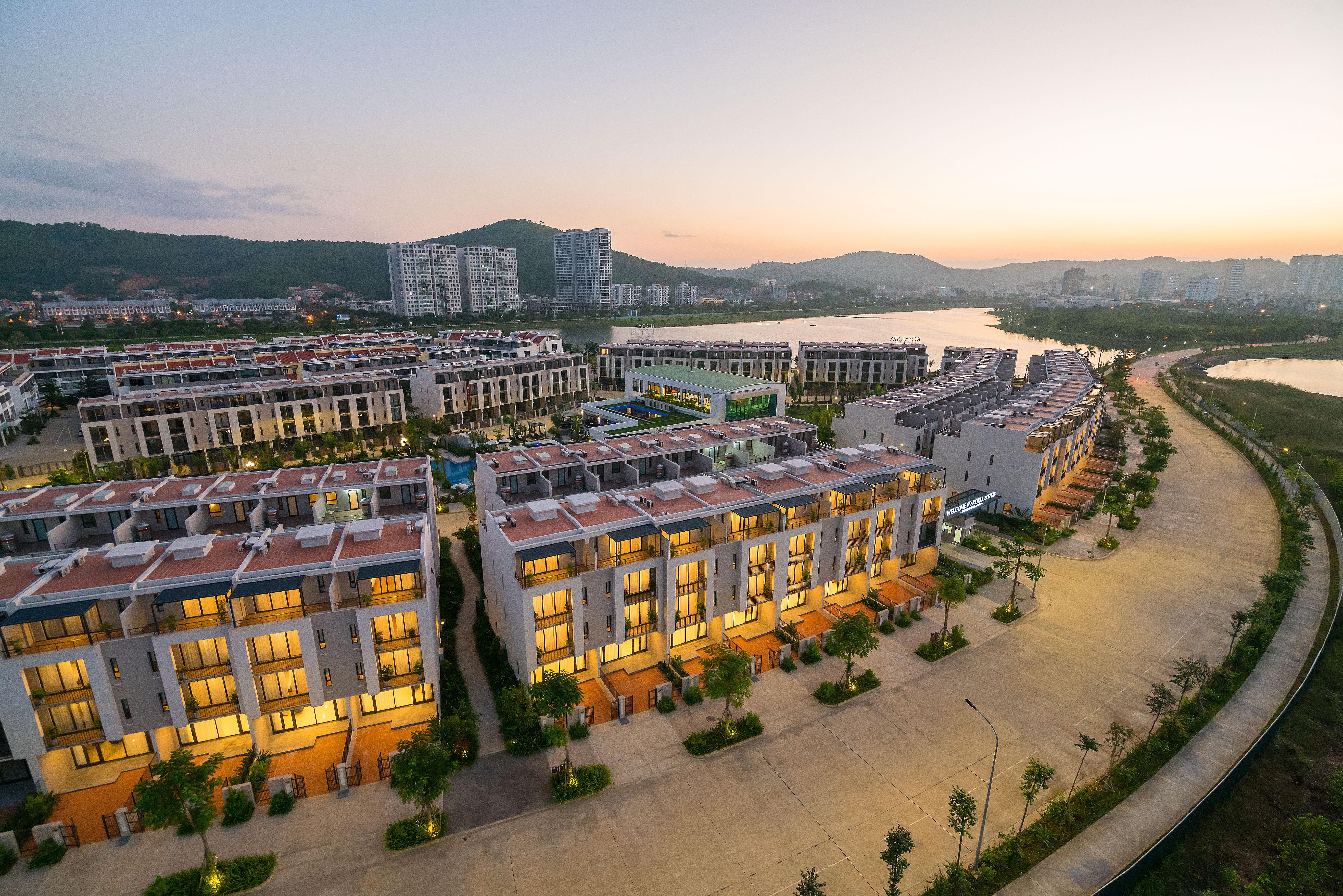 Royal Lotus Ha Long Resort & Villas Экстерьер фото