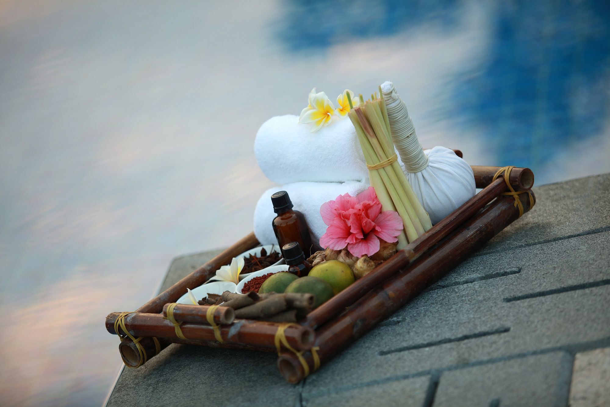 Royal Lotus Ha Long Resort & Villas Экстерьер фото