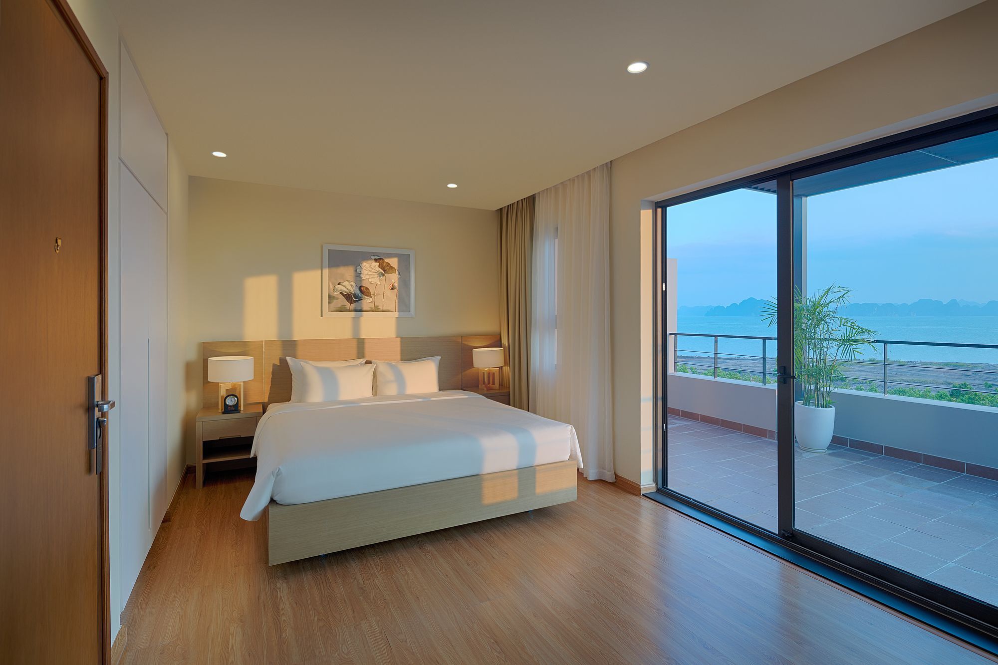 Royal Lotus Ha Long Resort & Villas Экстерьер фото